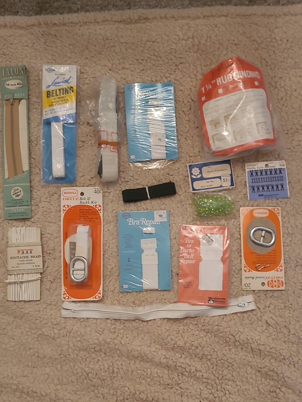 White Sewing & Bra Repair Accessory Pack - Assorted Notions